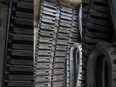 oruga de goma para minicargadora 450mm