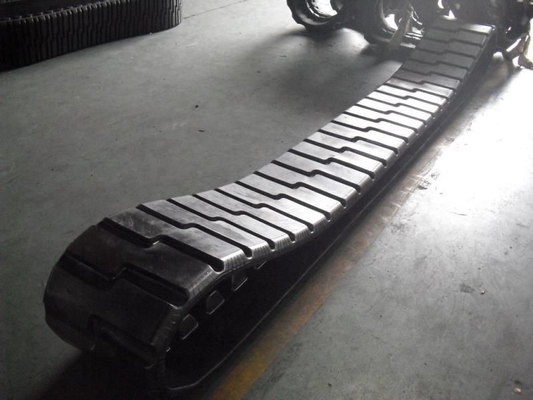 470x152.4x52 Patrón liso o patrón grabado Pistas de caucho Piezas de pavimentador de asfalto con 52 enlaces