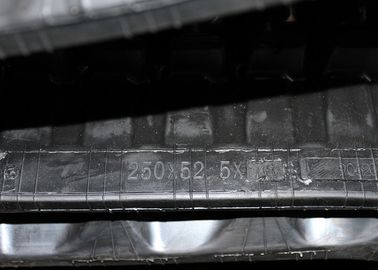 Menos caucho del excavador de la vibración sigue 250 * 52,5 milímetros 78 fuerza tractiva de los vínculos de alta