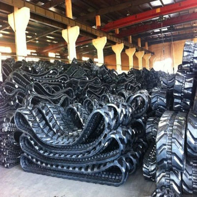 Fabricante Pistas de caucho 12&quot; 300 x 127 x 32 Nuevo 3C878-49010 Tractor M8540