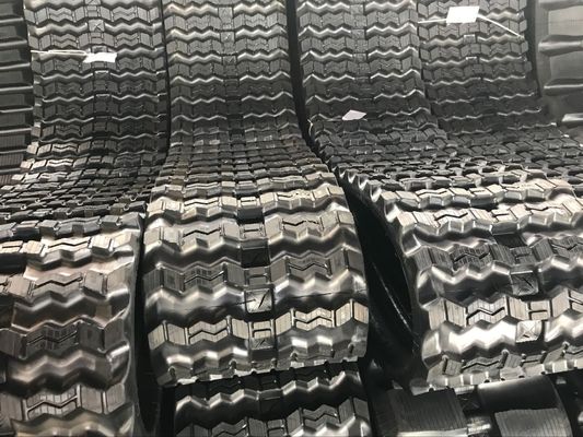 320x86x55/400x86x55/450x86x55 patrón de zigzag deslizamiento dirección cargador de caucho