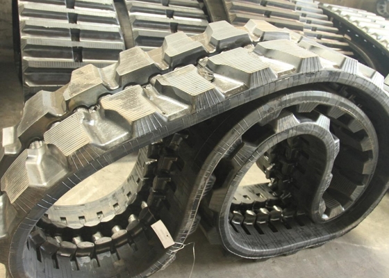 Pistas de goma 500m m anchas negras de la correa eslabonada para Hitachi EX120