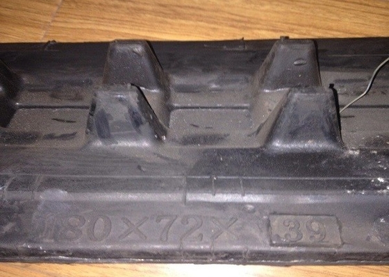 Anchura negra de Mini Crawler Tracks 180m m del color para el LINCE 418A