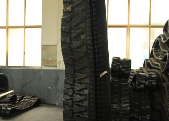 Zanja ancha de Rubber Tracks For del excavador de la perforadora 320m m
