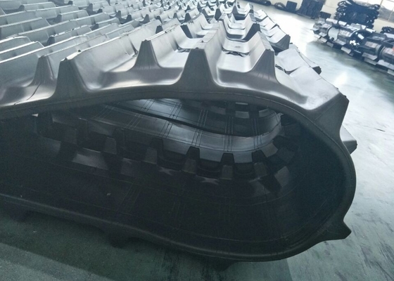 Pista de goma de la máquina segador sin juntas continua para DC70 56links